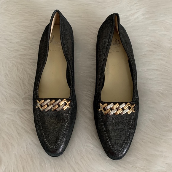 Amalfi Shoes | Womens Loafers Size 75 